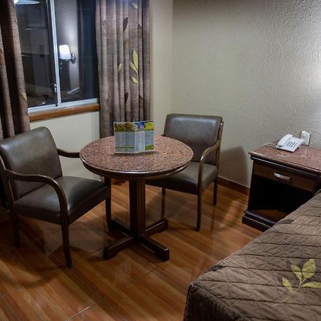 Hotel San Martin แอร์มอซิโญ ภายนอก รูปภาพ