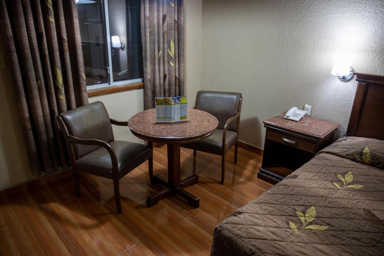 Hotel San Martin แอร์มอซิโญ ภายนอก รูปภาพ